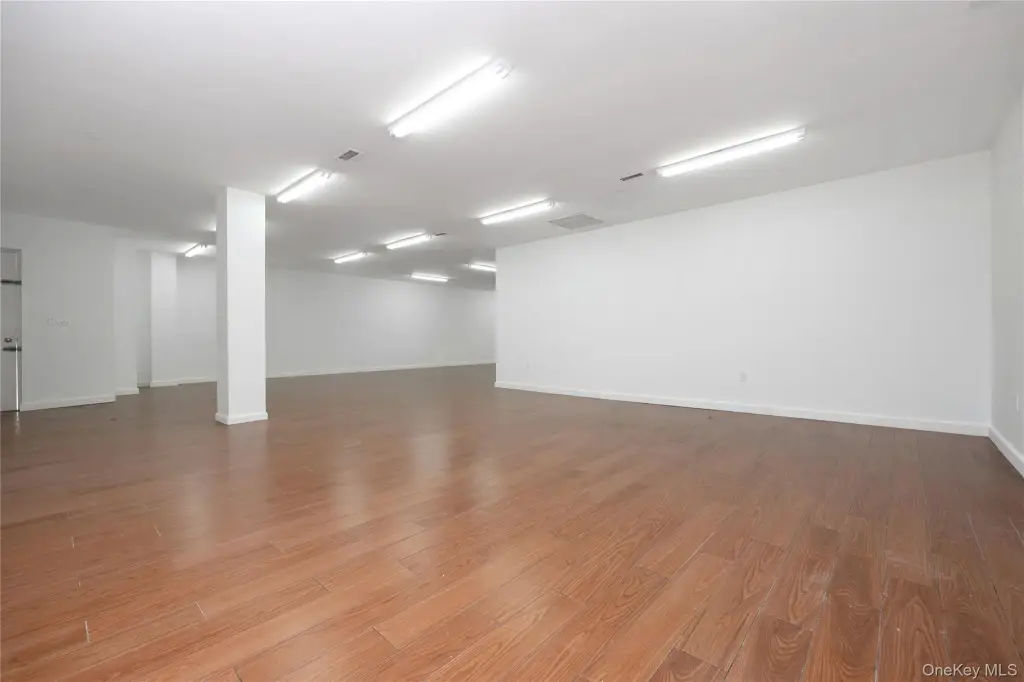Picture 7