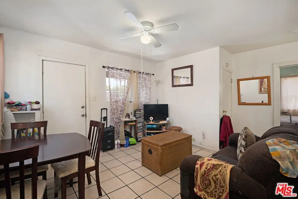 Picture 16