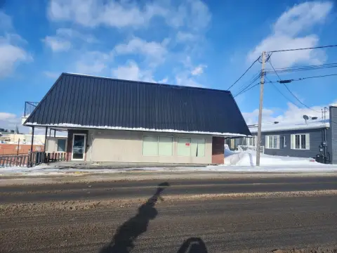 Mixed-Use Building in Madawaska, ME