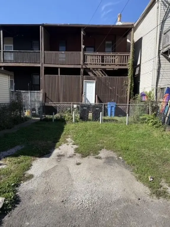 Picture 12