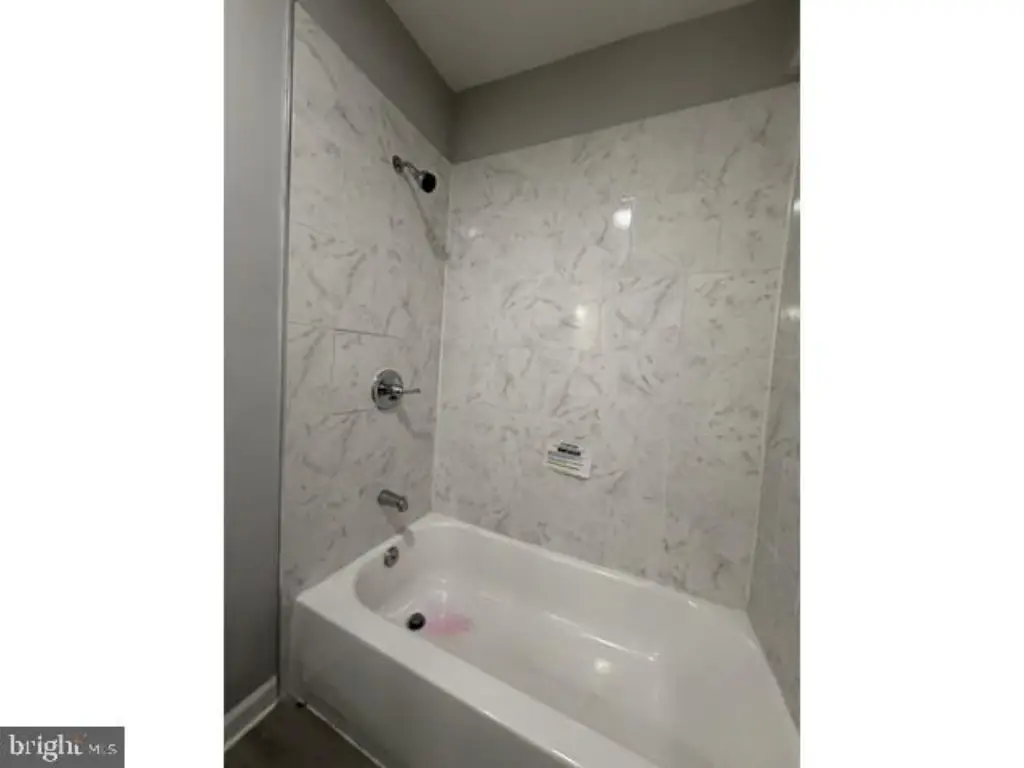 Picture 27