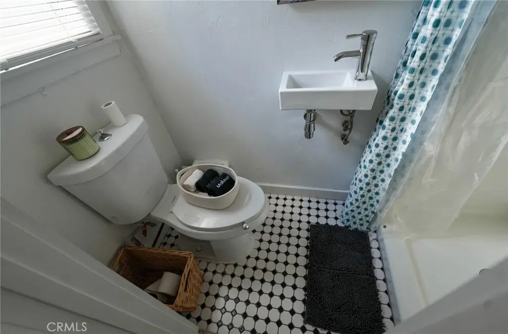Picture 16