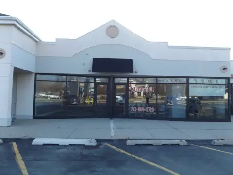 Retail Space in Palatine Center