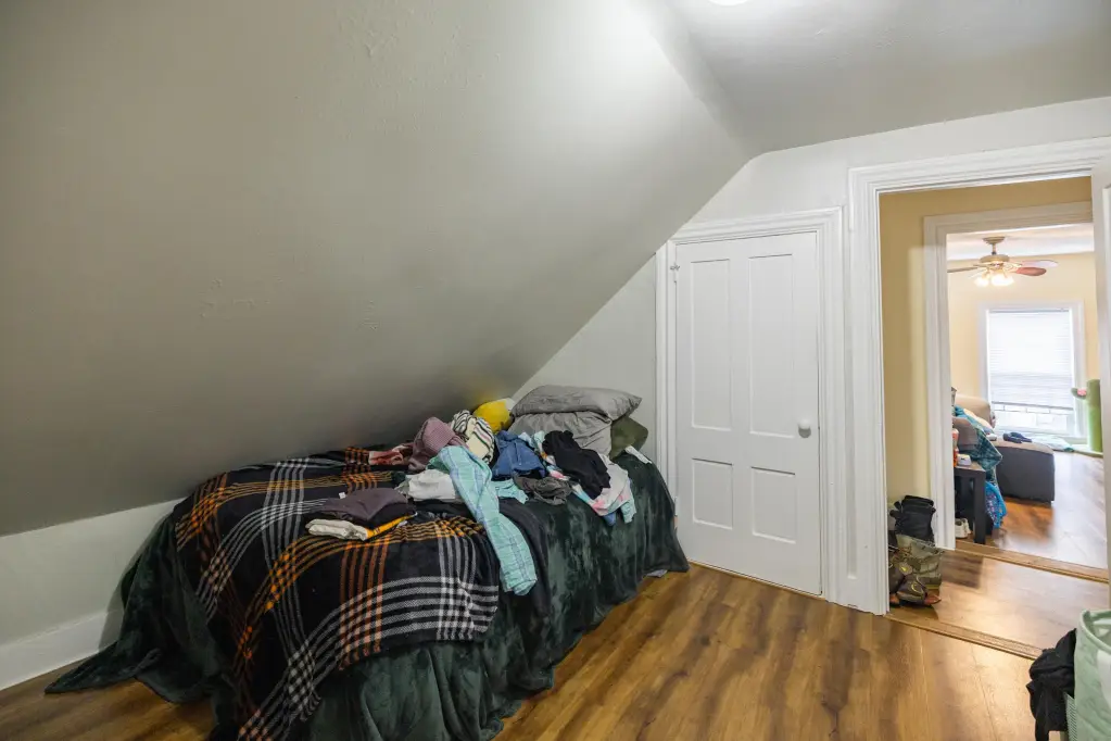Picture 33