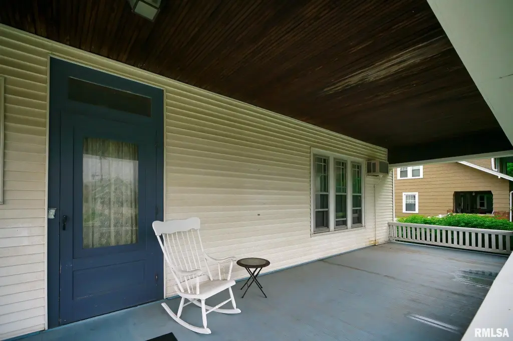 Picture 10