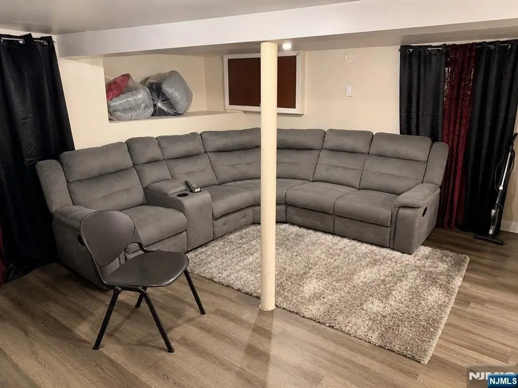 Picture 6