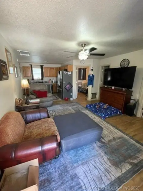 Picture 3
