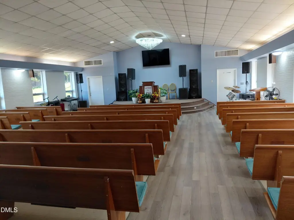 Picture 12