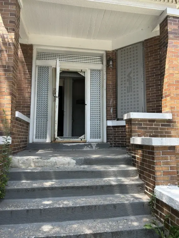 Picture 38
