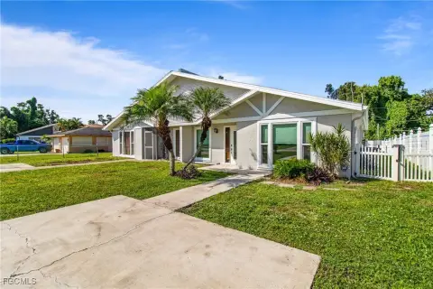 Income-Producing Duplex in San Carlos