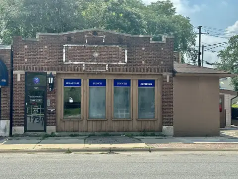 Hazel Crest Commercial Renovation Opportunity