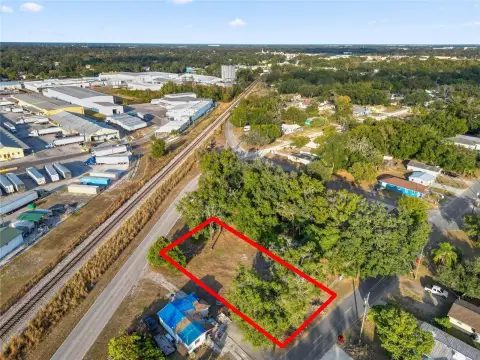 Residential Lot in Plant City