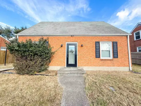 Roanoke Duplex in Southwest Area