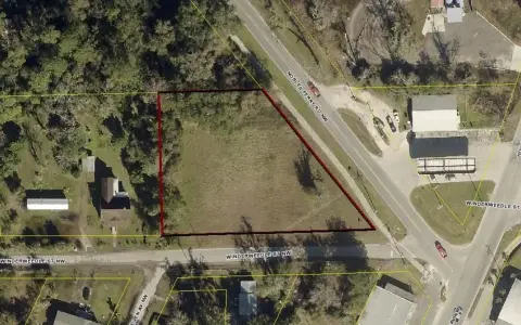 Commercial Land on Corner Lot