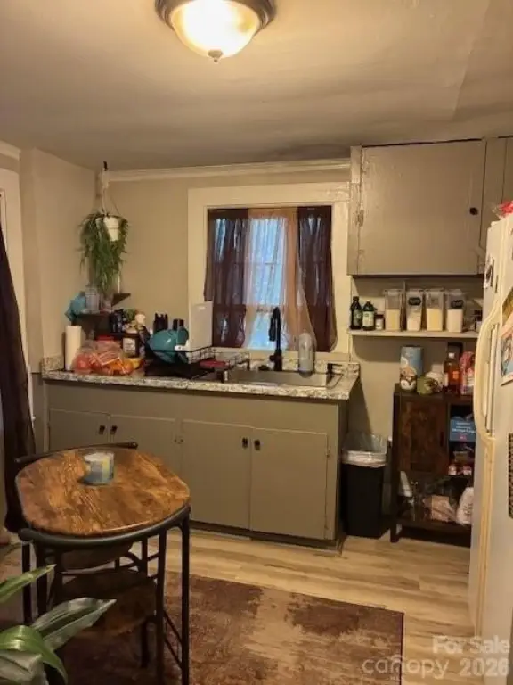 Picture 16