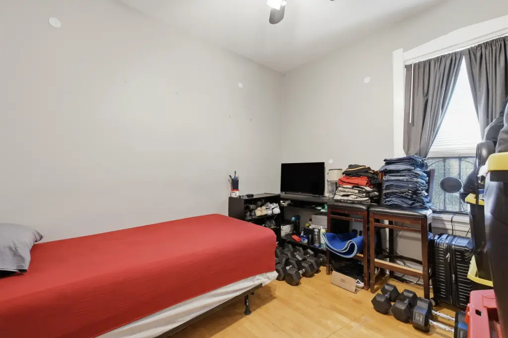 Picture 9