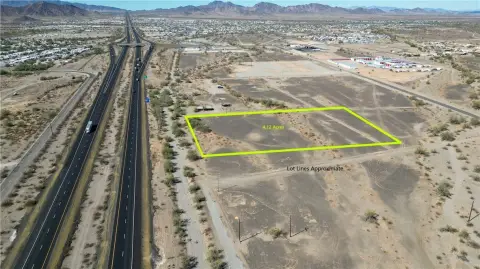 Quartzsite Commercial Land Near I-10