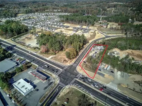 Hiram Land with B2 Zoning