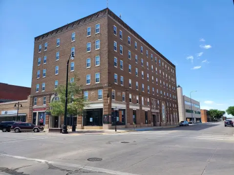 Remodeled Restaurant/Pub Space Available