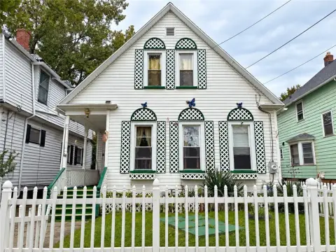 Duplex with Detached Garage
