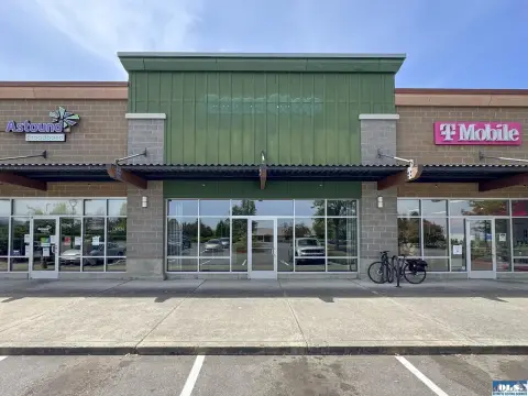 Prime Retail/Office Space in Sequim