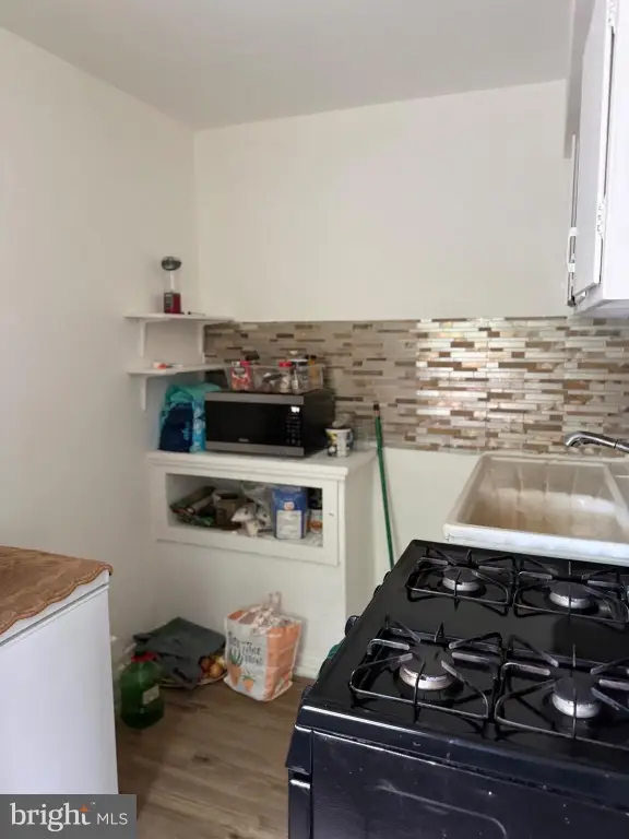 Picture 18