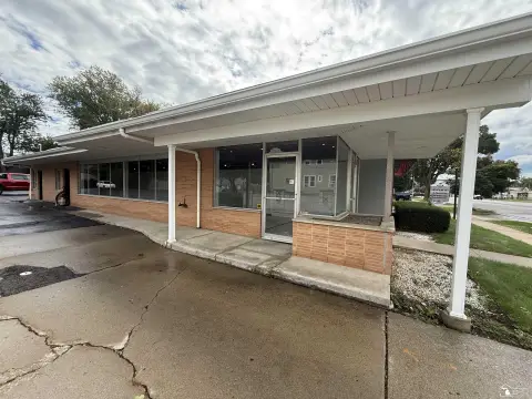 Renovated Commercial Space in Monroe