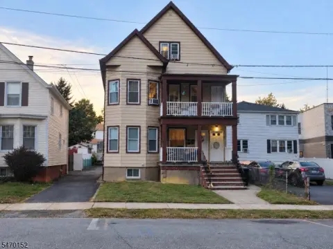 2-Unit Over-Under Duplex