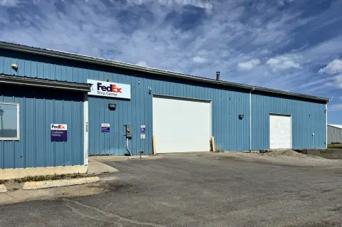 Flex Building with Warehouse