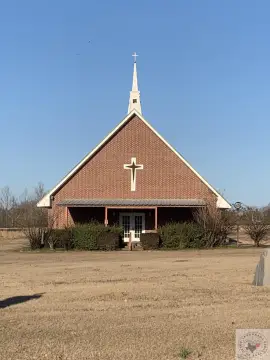 Turnkey Church on 10 Acres