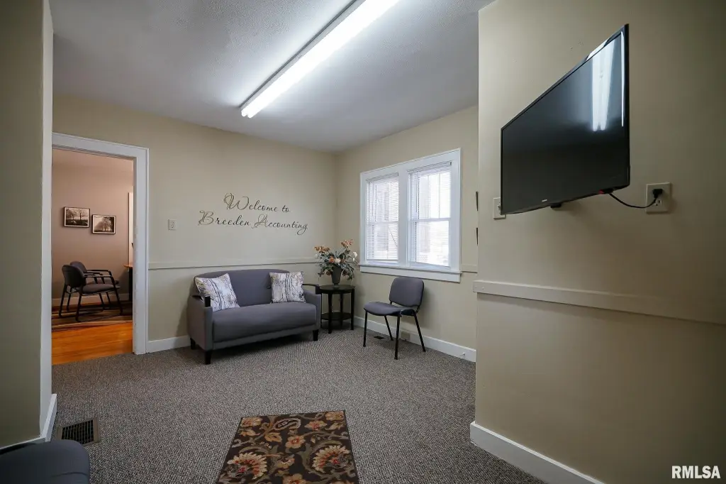 Picture 30