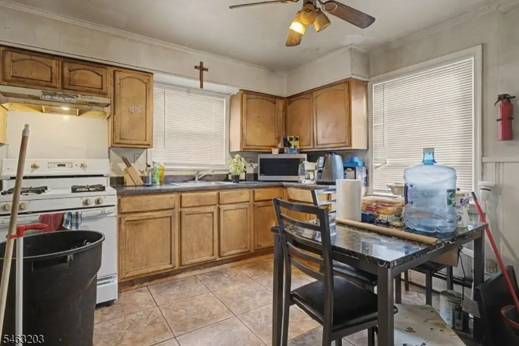 Picture 11