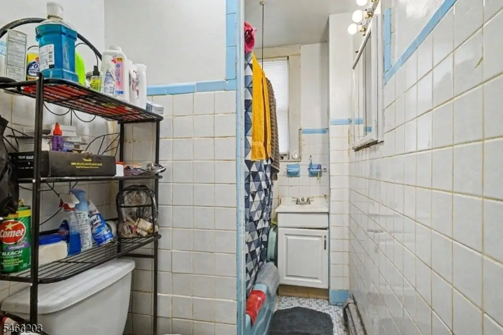 Picture 9