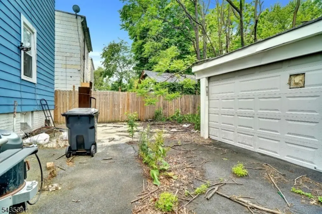 Picture 28