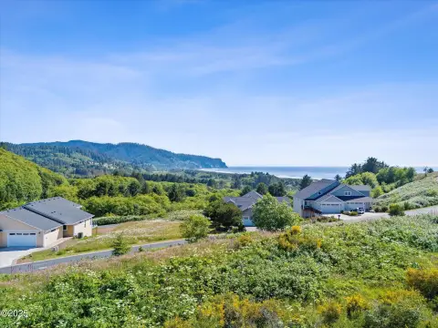 Ocean View Land in Neskowin