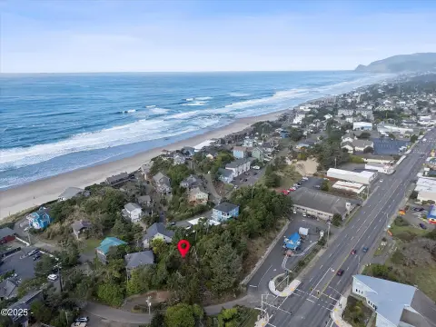 Commercial Land in Lincoln City