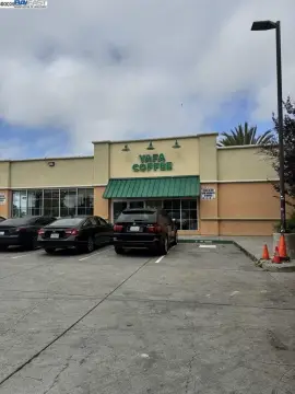 Former Starbucks Now Yafa Coffee