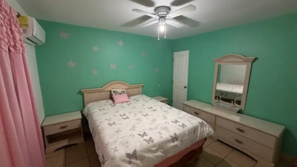 Picture 10