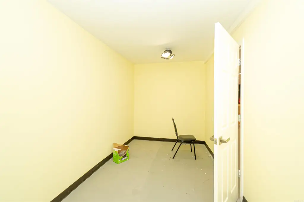Picture 9