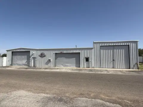 Multi-Building Warehouse Property