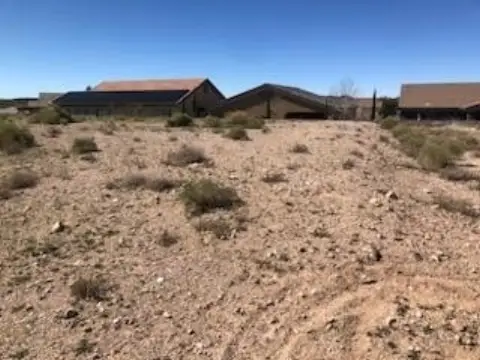Residential Land in Kingman, AZ