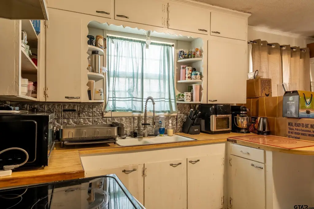 Picture 4