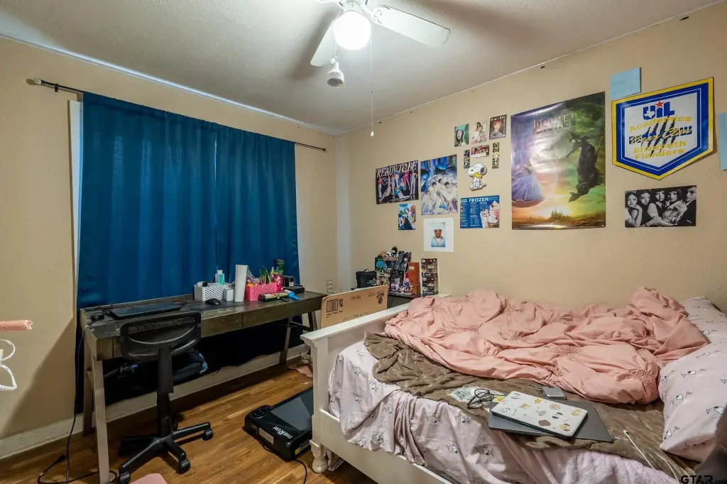 Picture 8