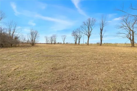 Farmington, AR Acreage