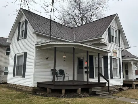 Carbondale Multi-Family Income Property