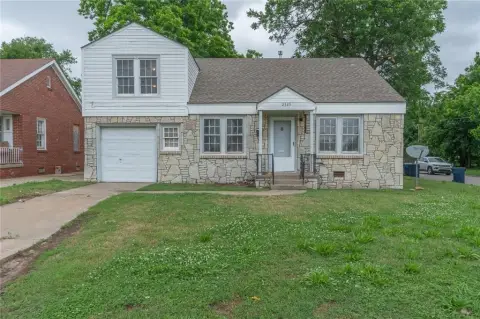 Oklahoma City Duplex with ADU