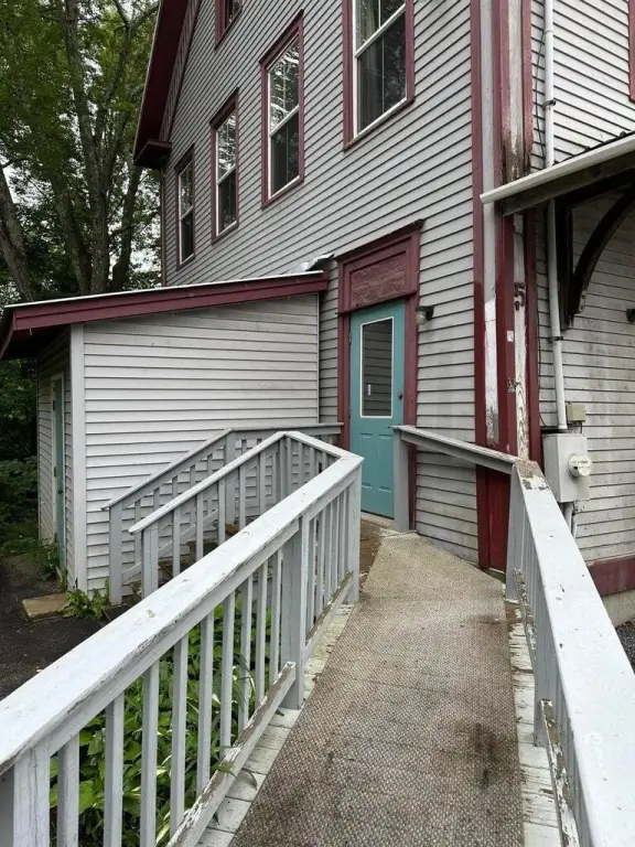 Picture 3