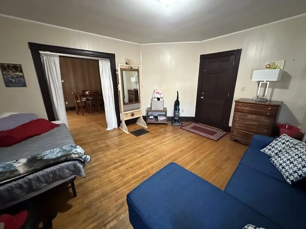 Picture 5