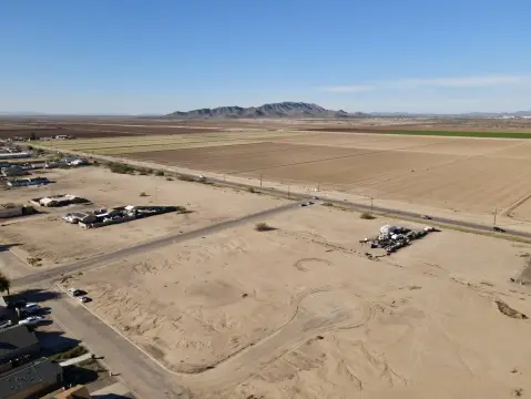 Large Cul-de-Sac Lot