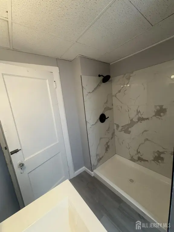 Picture 18
